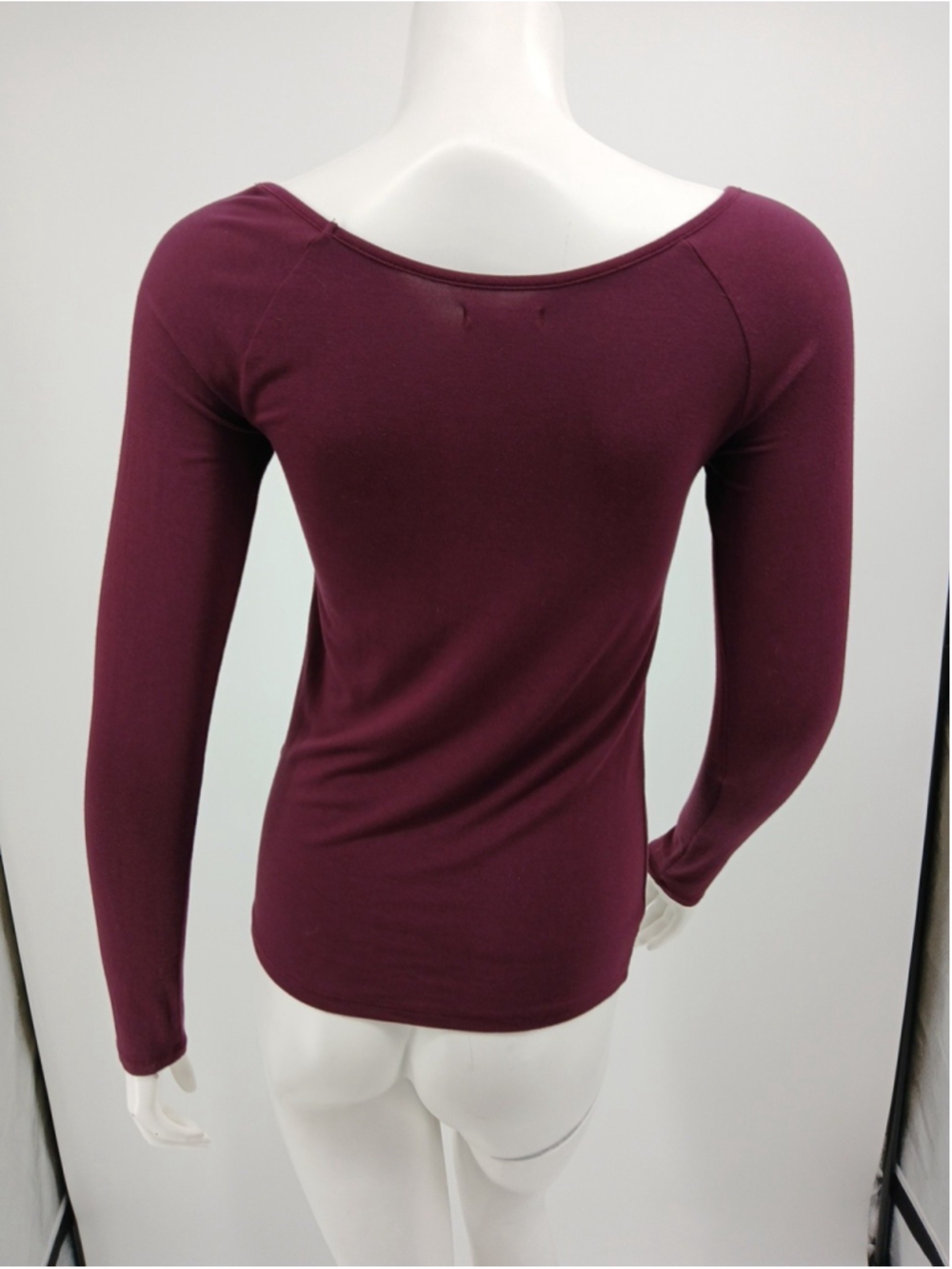 Melrose And Market Womens Burgundy Top Size M Scoop Neck Long Sleeves Knit - Picture 5 of 8